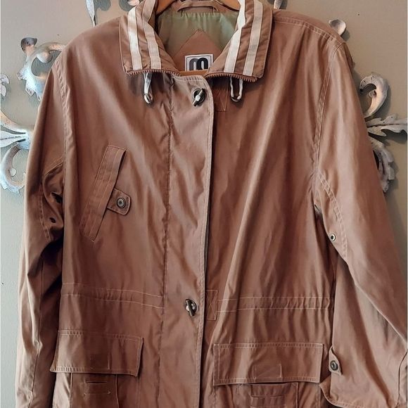 2 for $25 CS Signature Jacket - Picture 1 of 7